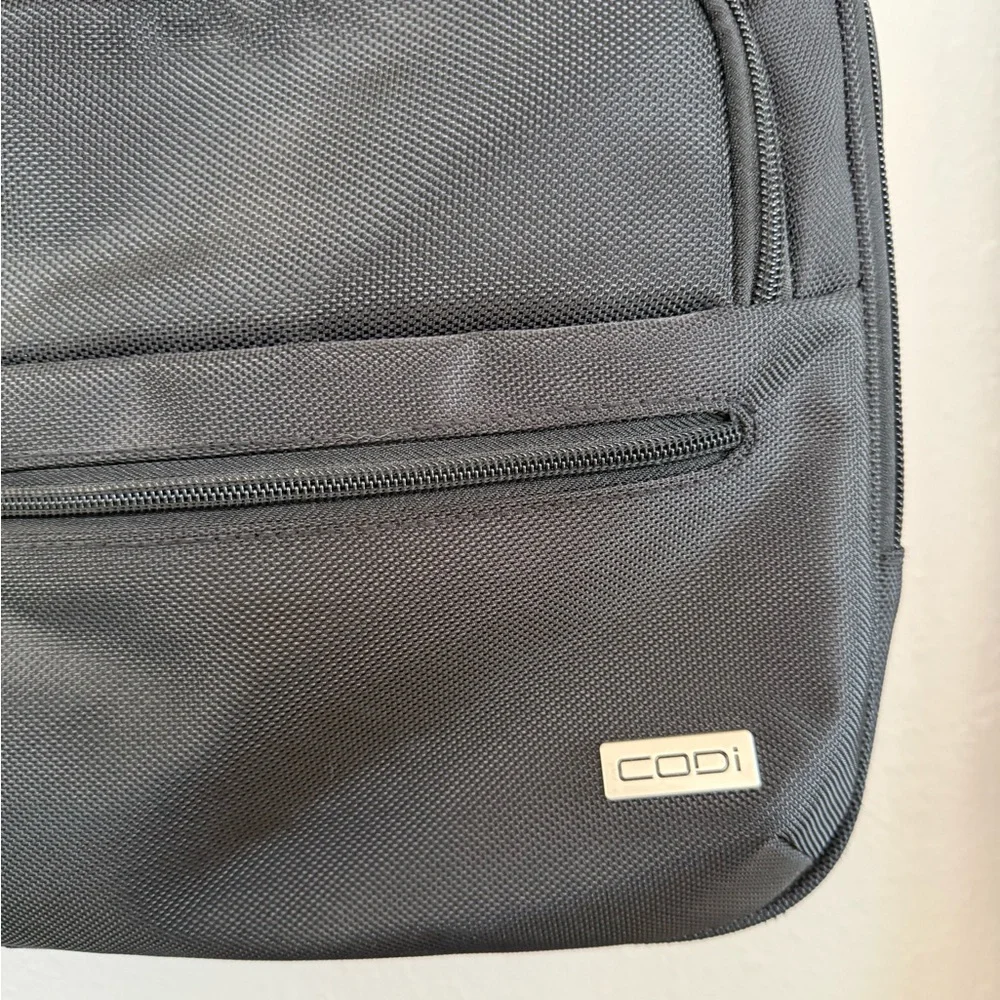 CODi Fortis 15.6